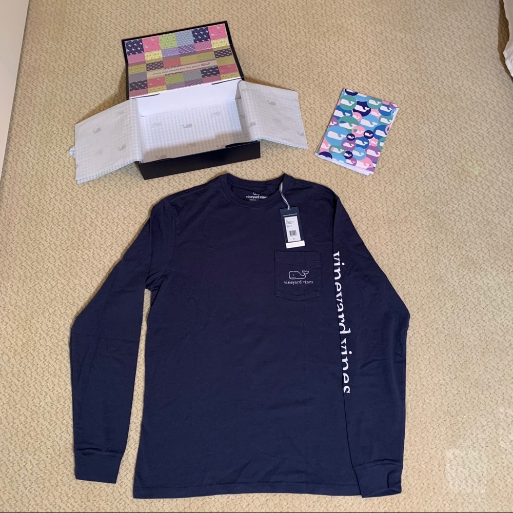 Men’s Vineyard Vines navy long sleeve, gift box, S